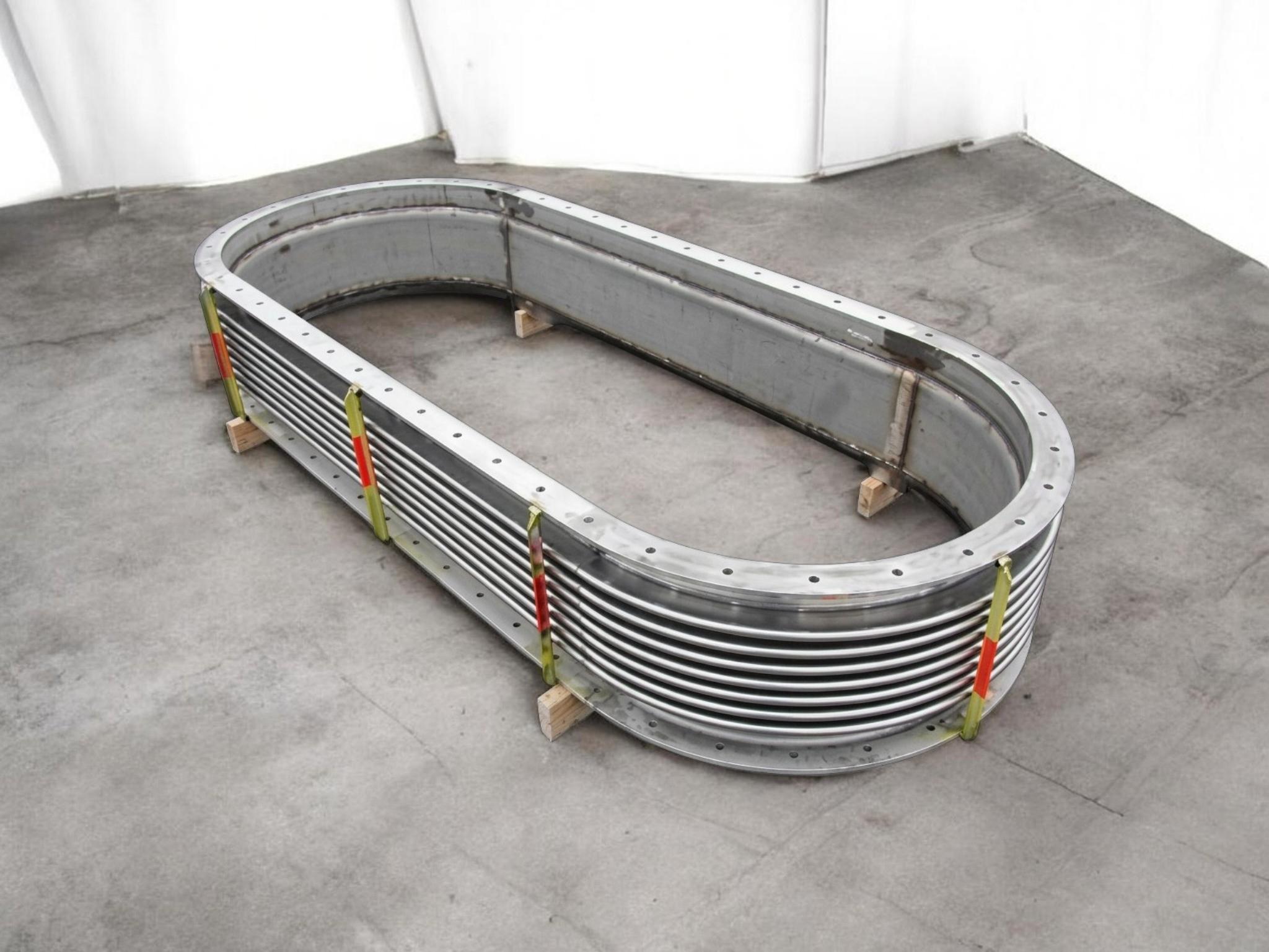 Industrial expansion joints on pallets